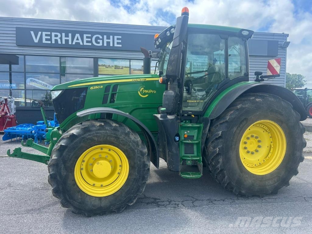 John Deere 6250R Trattori