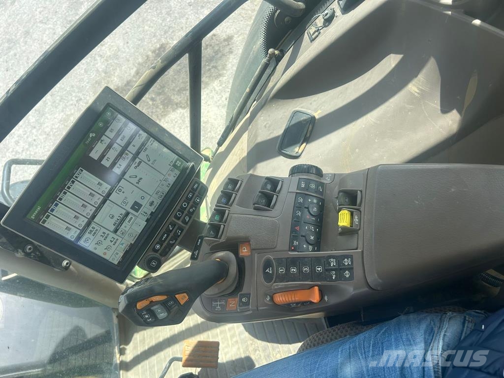 John Deere 6250R 트랙터