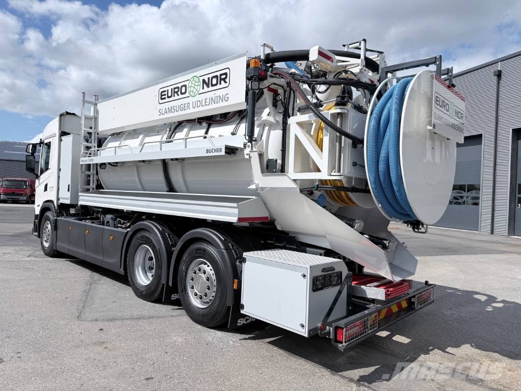 Scania G420 B6x2*4NB Bucher FlexLine CM100 شاحنات مزدوجة / خلخلة