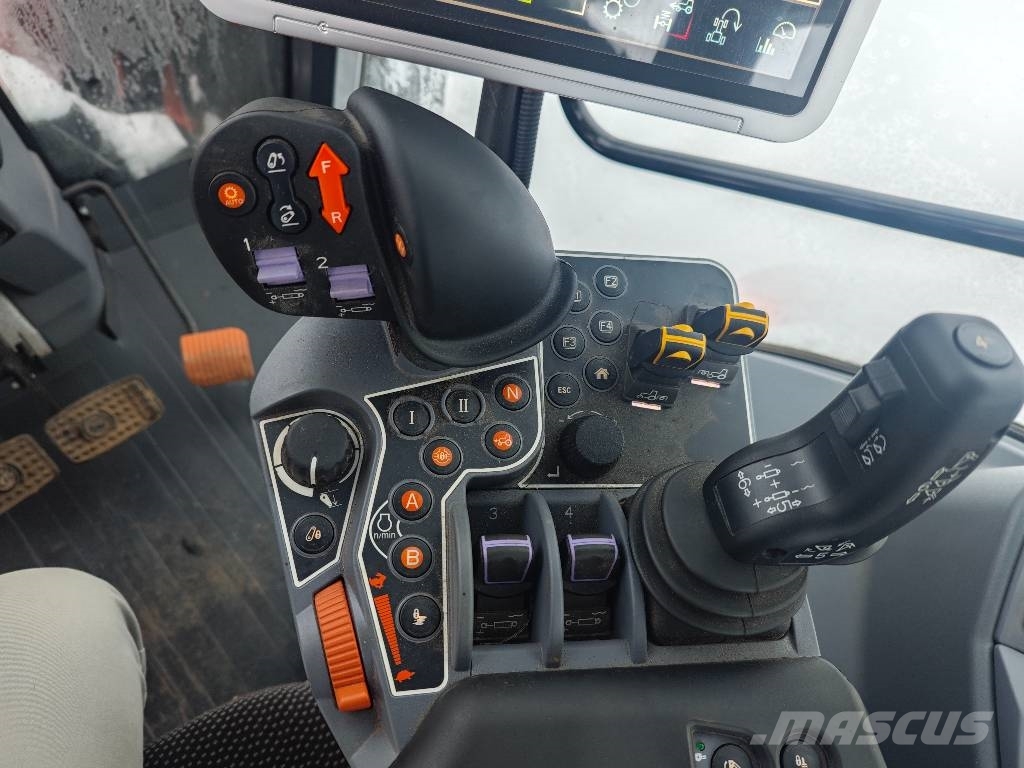 Kubota M 7173 Premium Traktori