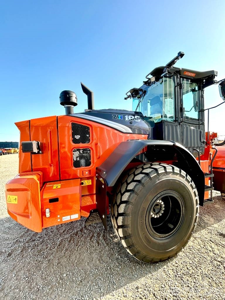 日立建機 ZW180-7, 2024, Modesto, California, アメリカ - 中古