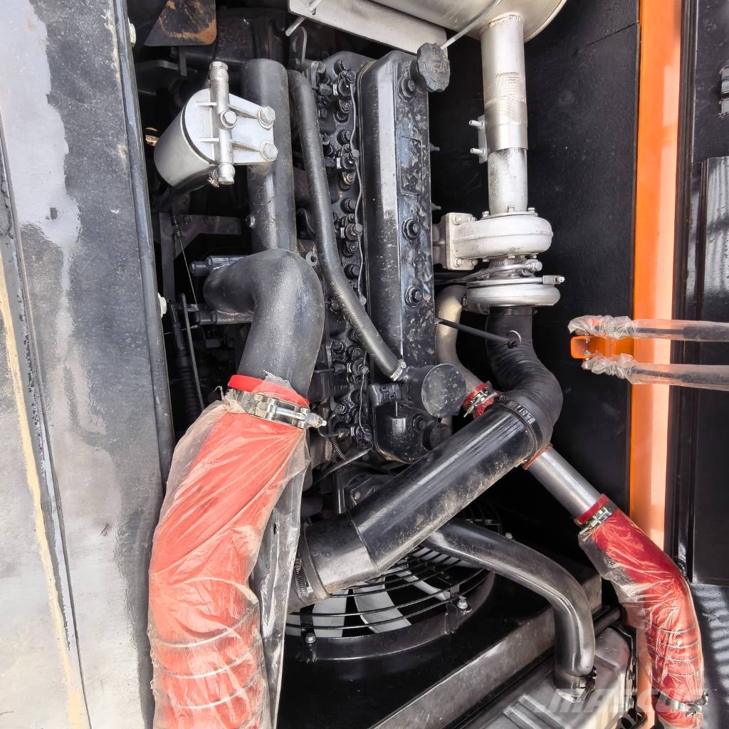 Doosan DX 225 履带挖掘机