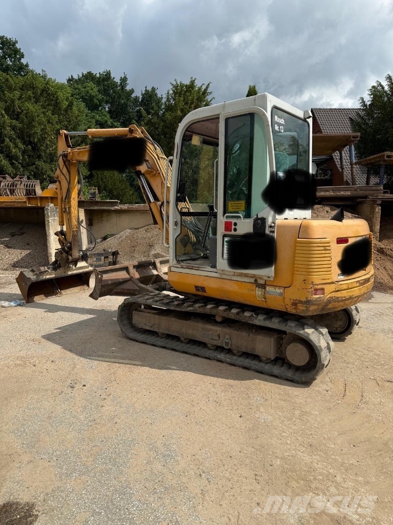 Takeuchi TB 145 Minikoparki