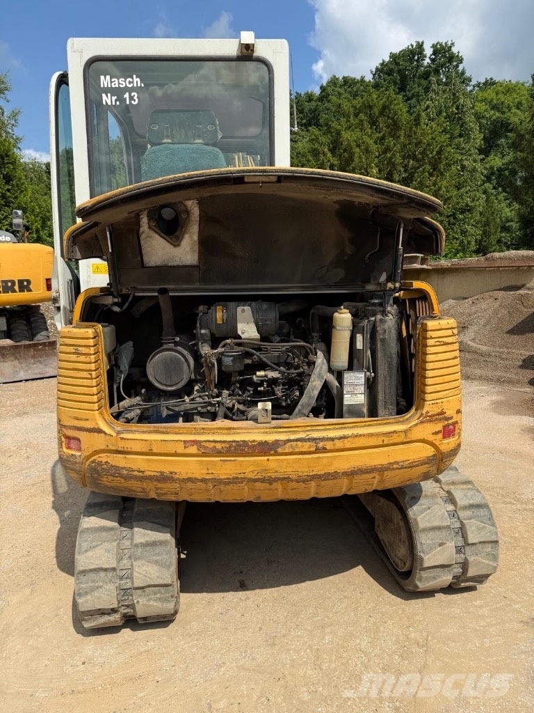Takeuchi TB 145 Minikoparki