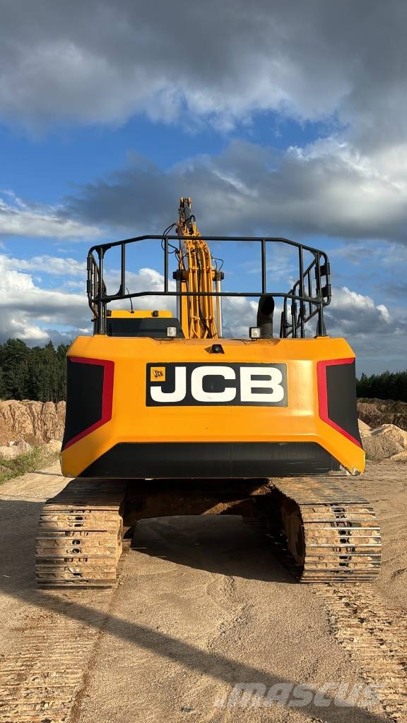 JCB 220X Long Rupsgraafmachines