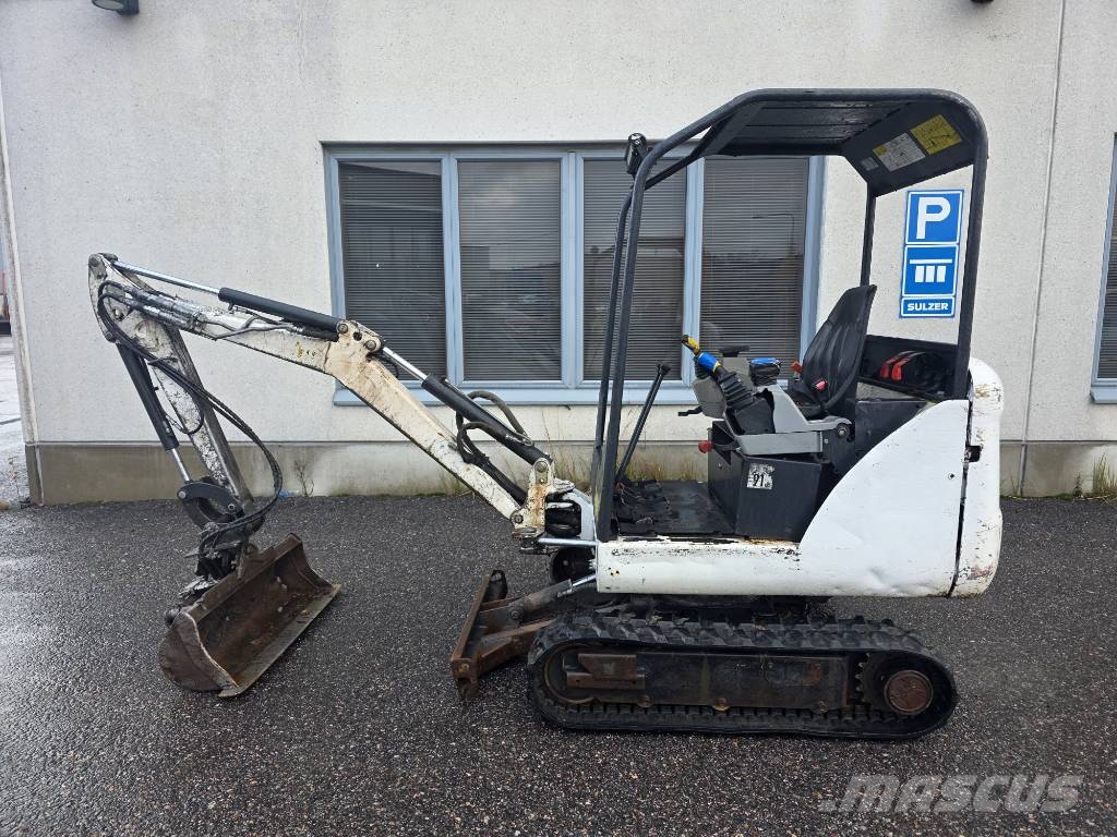 Bobcat 323 Minikaivukoneet < 7t