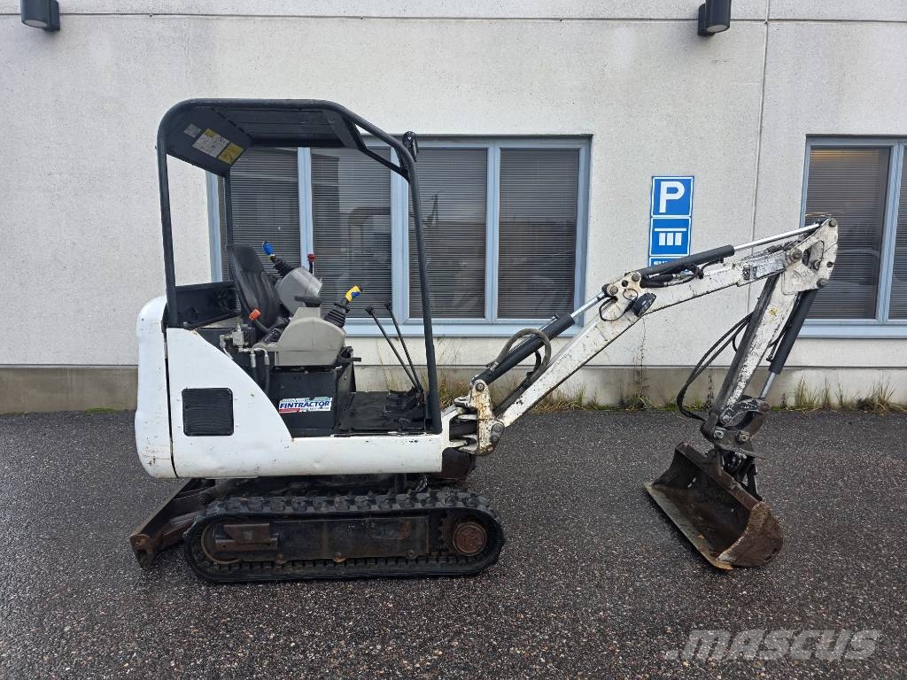 Bobcat 323 Minikaivukoneet < 7t