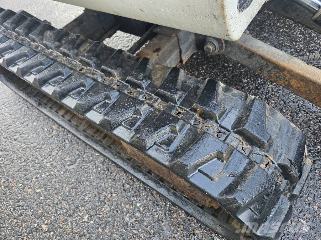 Bobcat 323 Minikaivukoneet < 7t