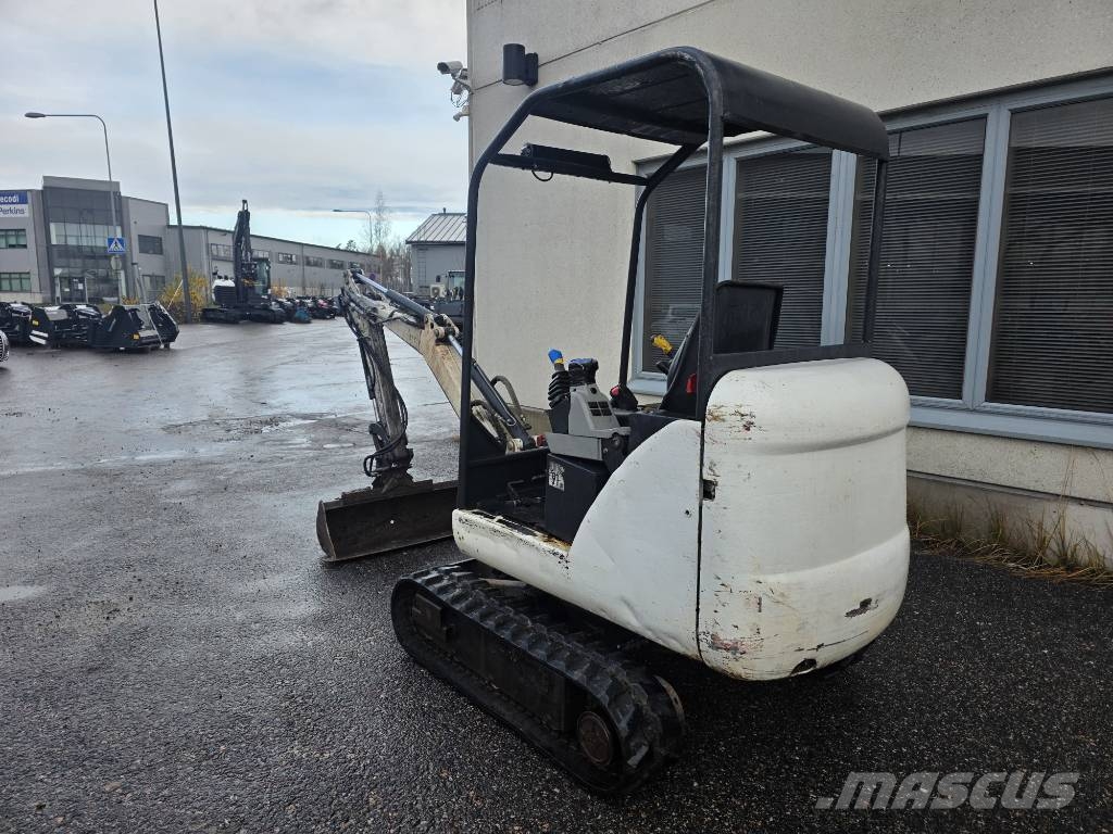 Bobcat 323 Minikaivukoneet < 7t