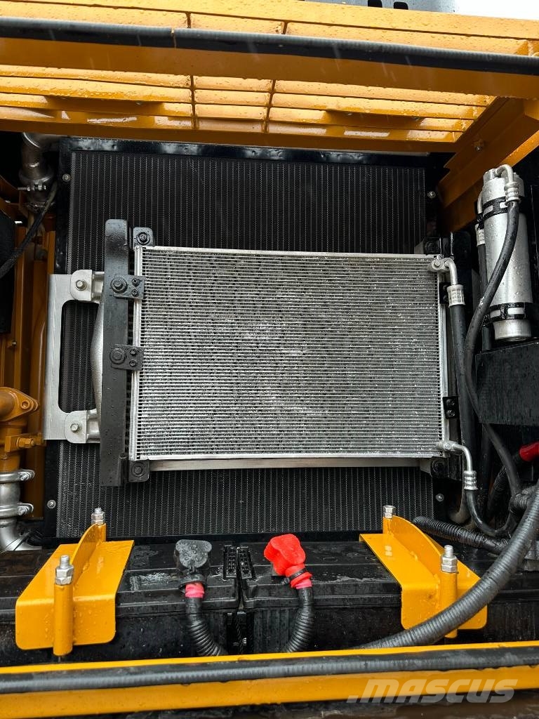 Sany SY 215 C Midi bageri 7t – 12t