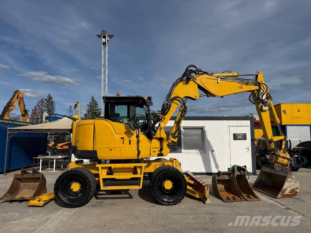 Komatsu PW 118 MR-8 Εκσκαφείς με τροχούς - λάστιχα