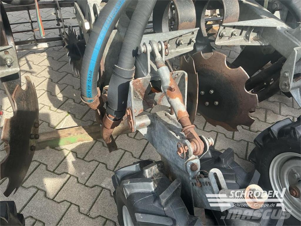 Volmer STRIP TILL CULEX Mestverspreider