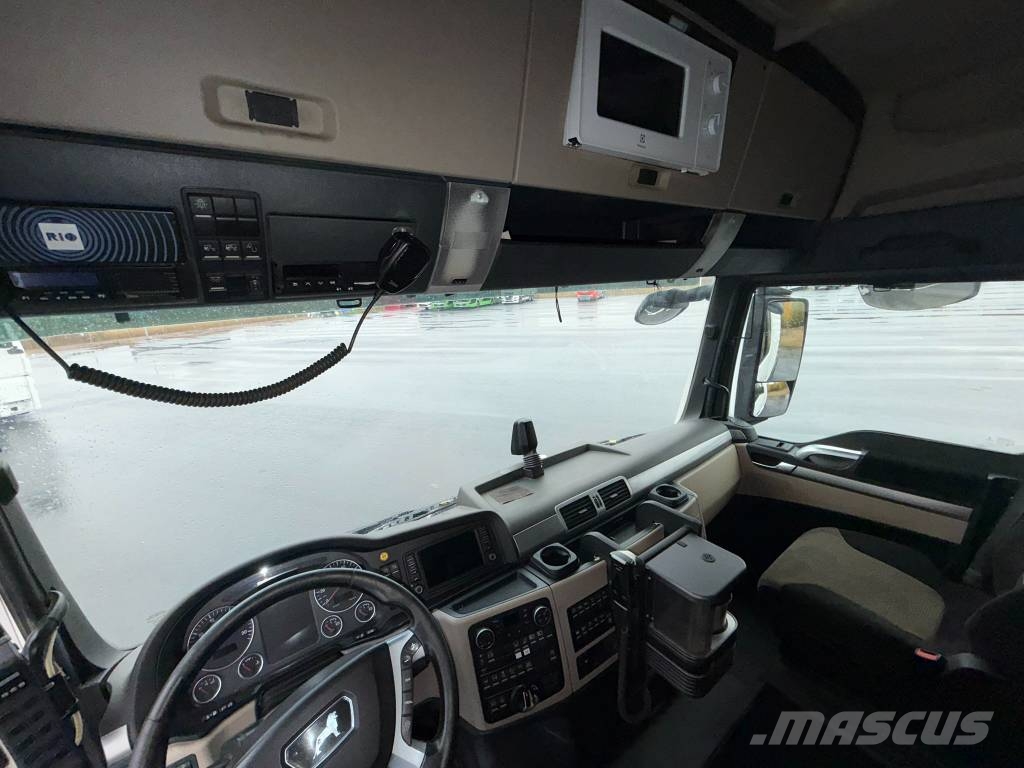 MAN TGX 35.510 8x4-4 BL Tridem HIAB LV plog 吊鉤式起重車