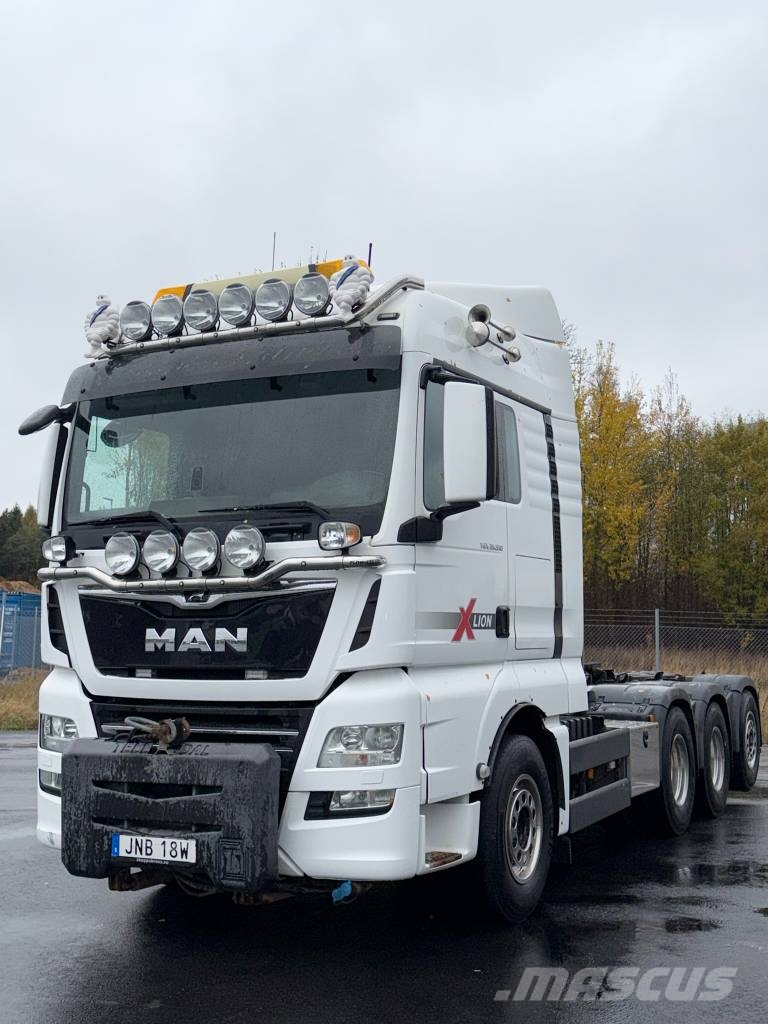 MAN TGX 35.510 8x4-4 BL Tridem HIAB LV plog 吊鉤式起重車