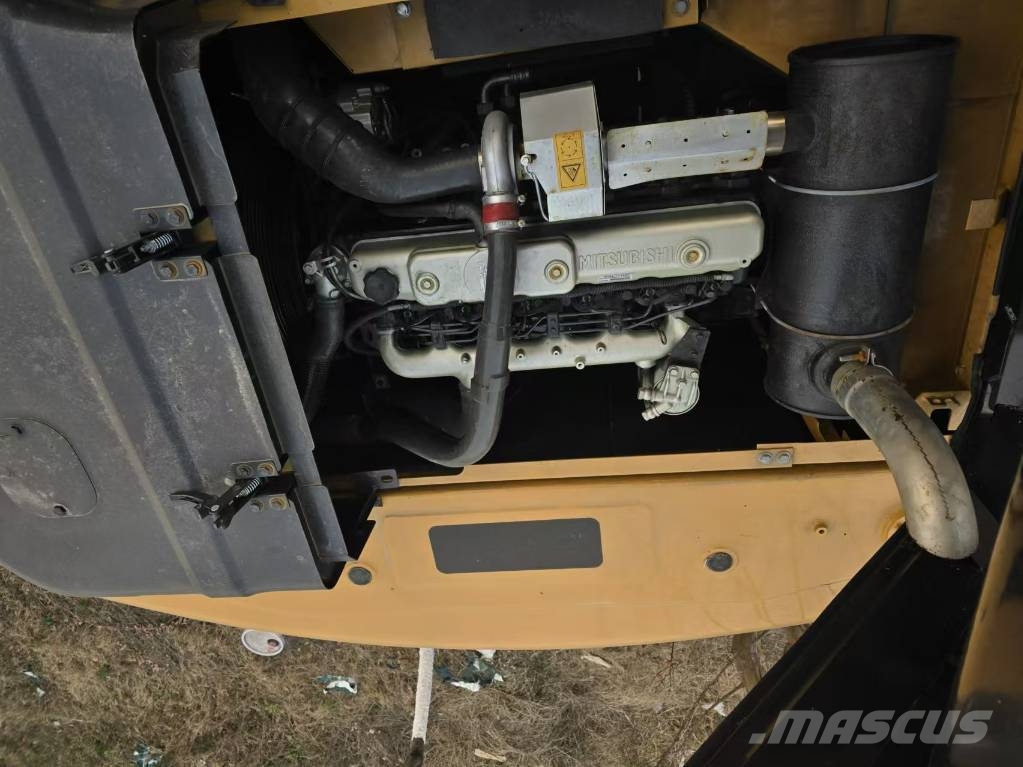 Sany SY 235 Lánctalpas kotrók