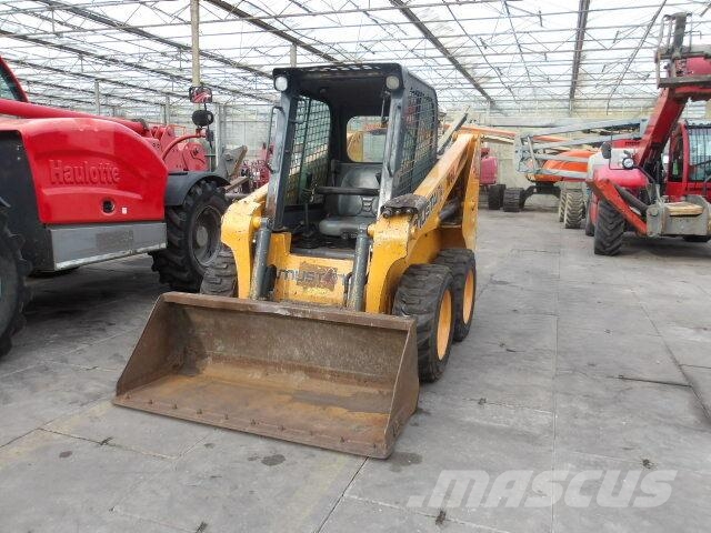 Mustang R1500 Kompaktlaadurid