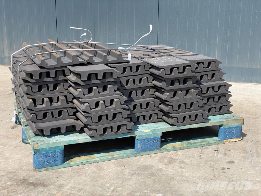 Volvo EC480 Shoes/Pads مكونات أخرى