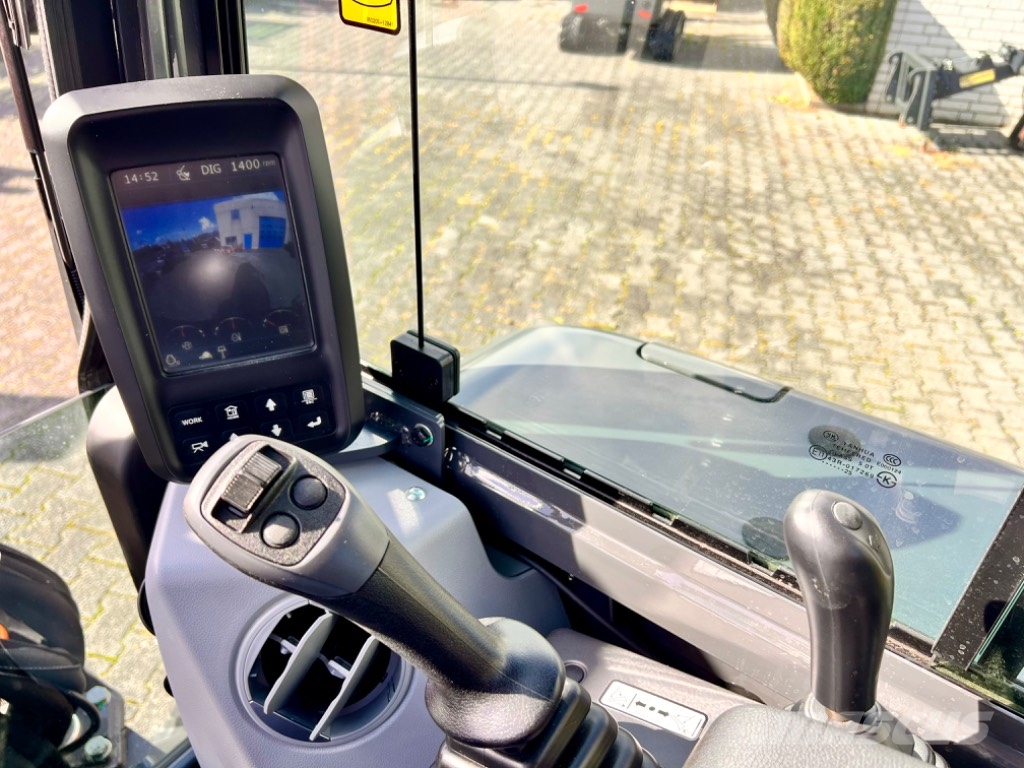 Develon DX27 Mieten Vermieten 99,- Mini bagri <7t