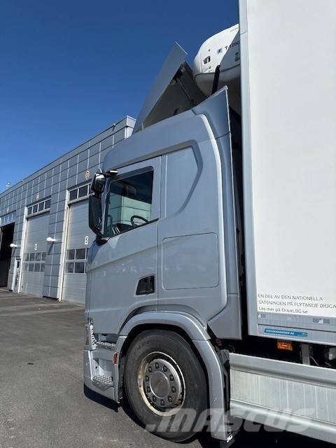 Scania R410B6X2*4NB LNG Camiones con temperatura controlada