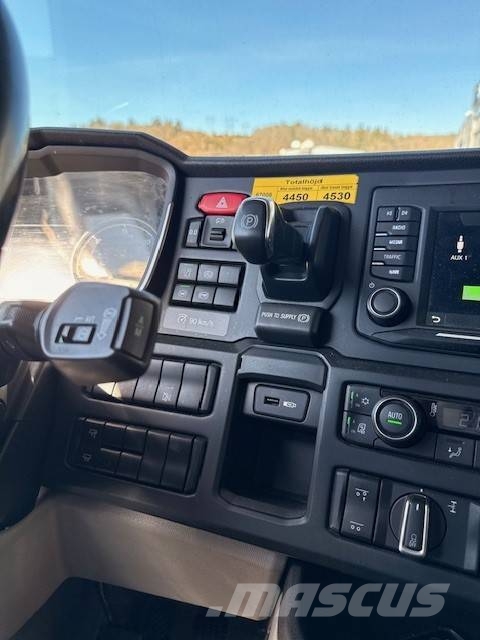 Scania R410B6X2*4NB LNG Camiones con temperatura controlada