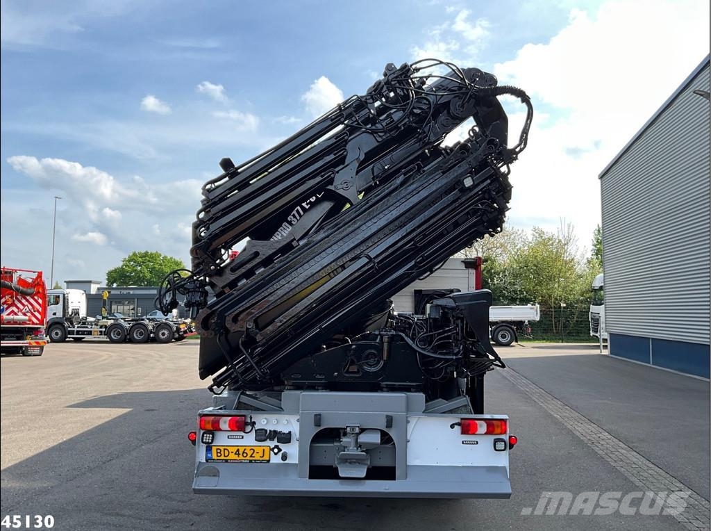 Mercedes-Benz Arocs 3263 8x4 Euro 6 Hiab 37 Tonmeter laadkraan + Savivarčių priekabų vilkikai