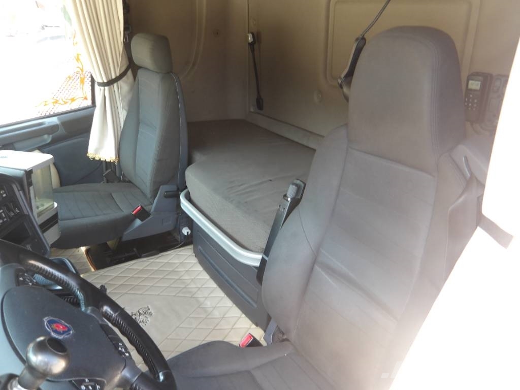 Scania R490 6x2 Camiones con caja de remolque