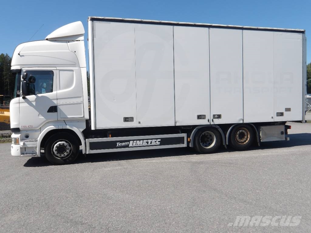 Scania R490 6x2 Camiones con caja de remolque