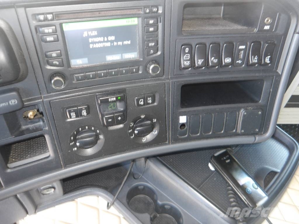 Scania R490 6x2 Camiones con caja de remolque