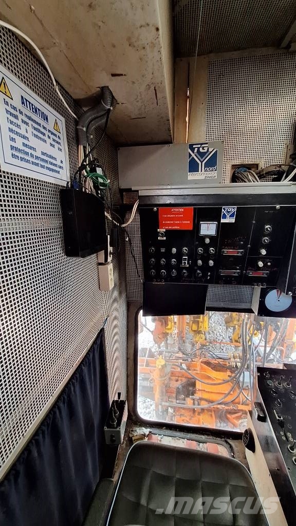 Plasser & Theurer 108-275 FRP Būvniecība- Citi