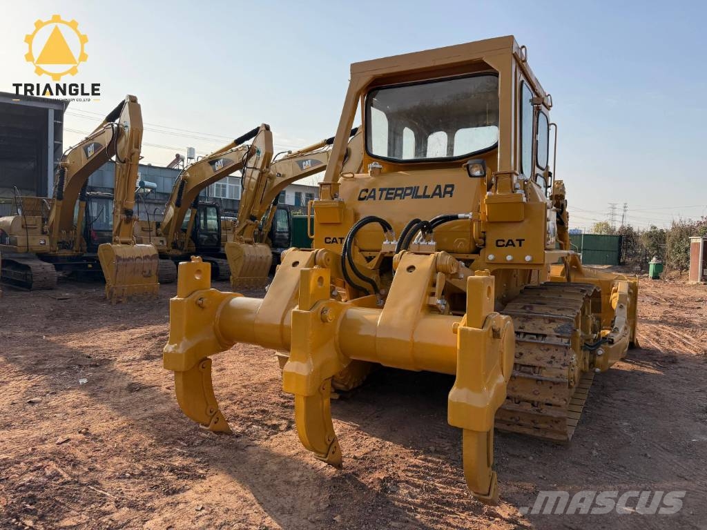 CAT D 8 H Pásové dozery