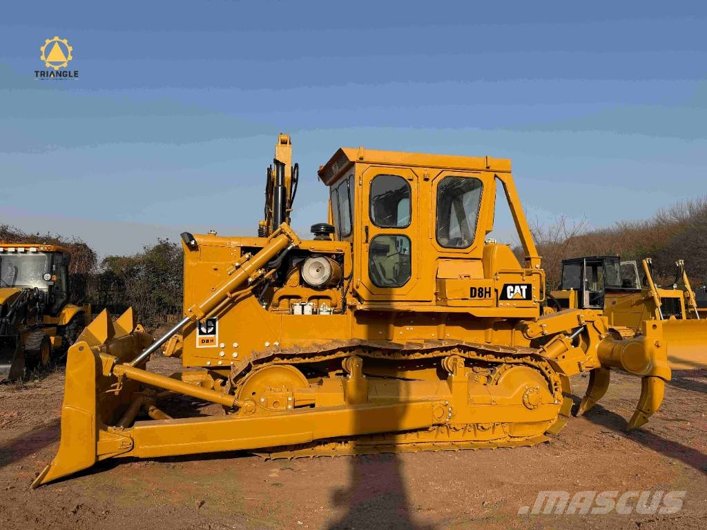 CAT D 8 H Pásové dozery