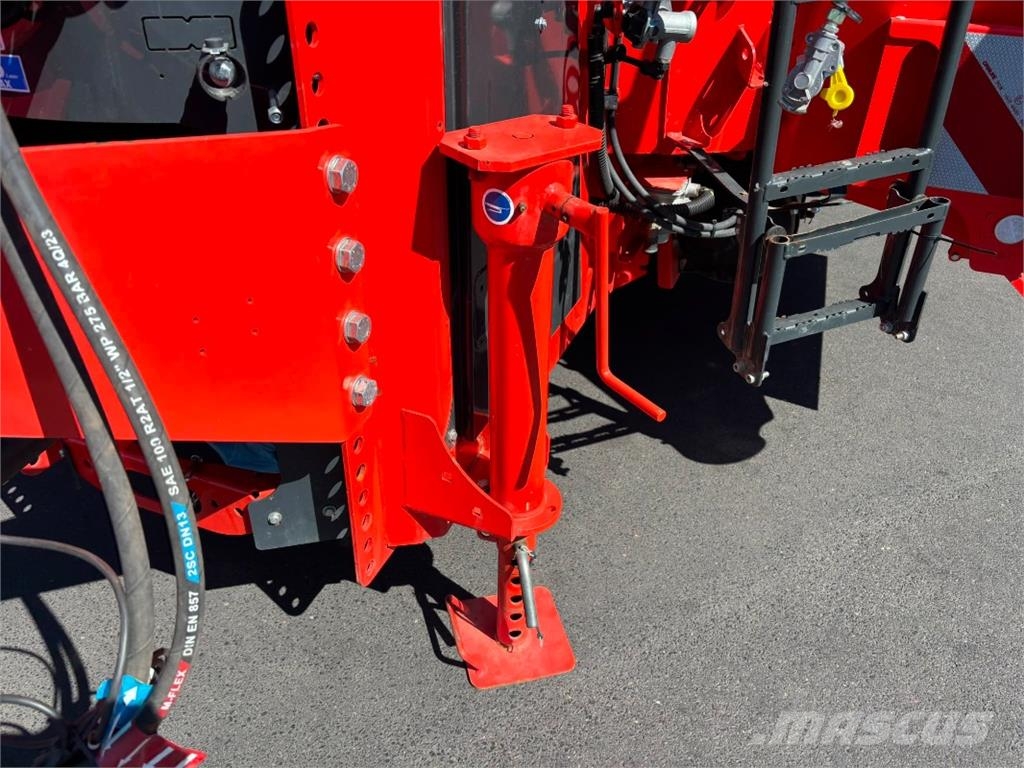 Kuhn Profile 24.2 DL Fullfodervagnar
