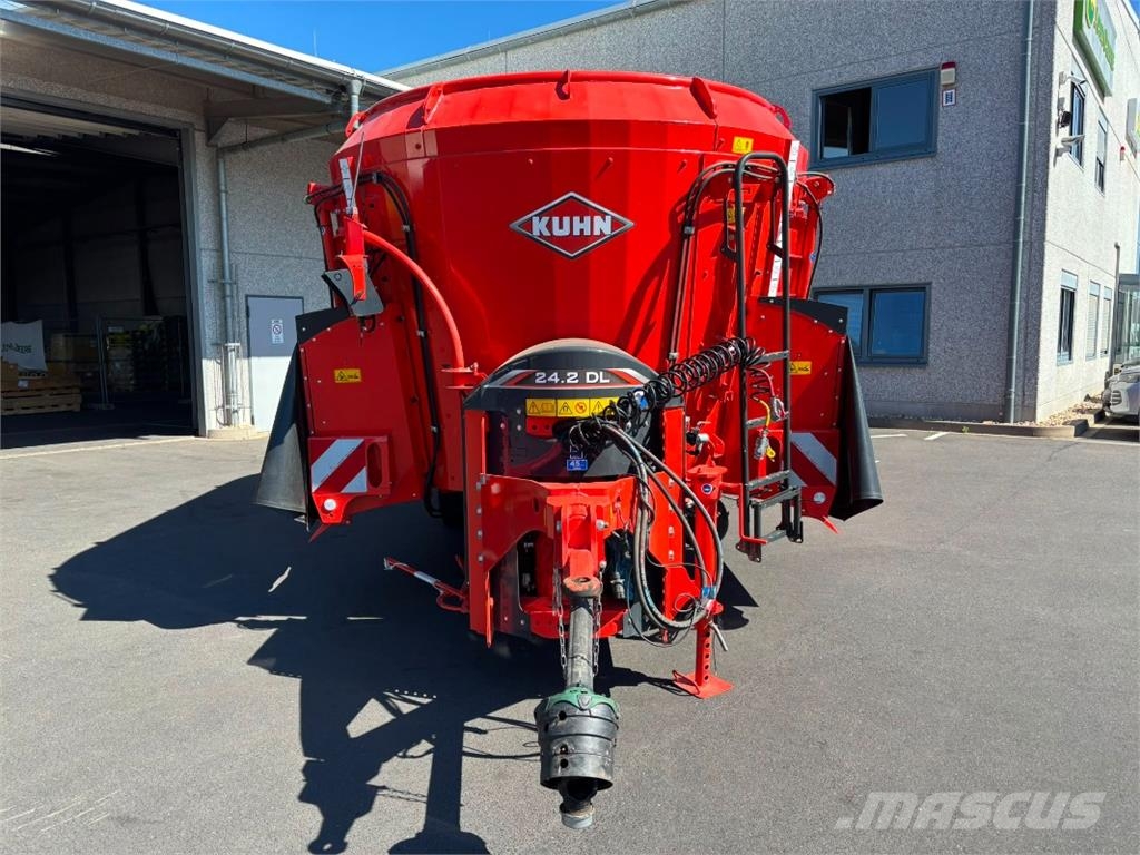 Kuhn Profile 24.2 DL Fullfodervagnar