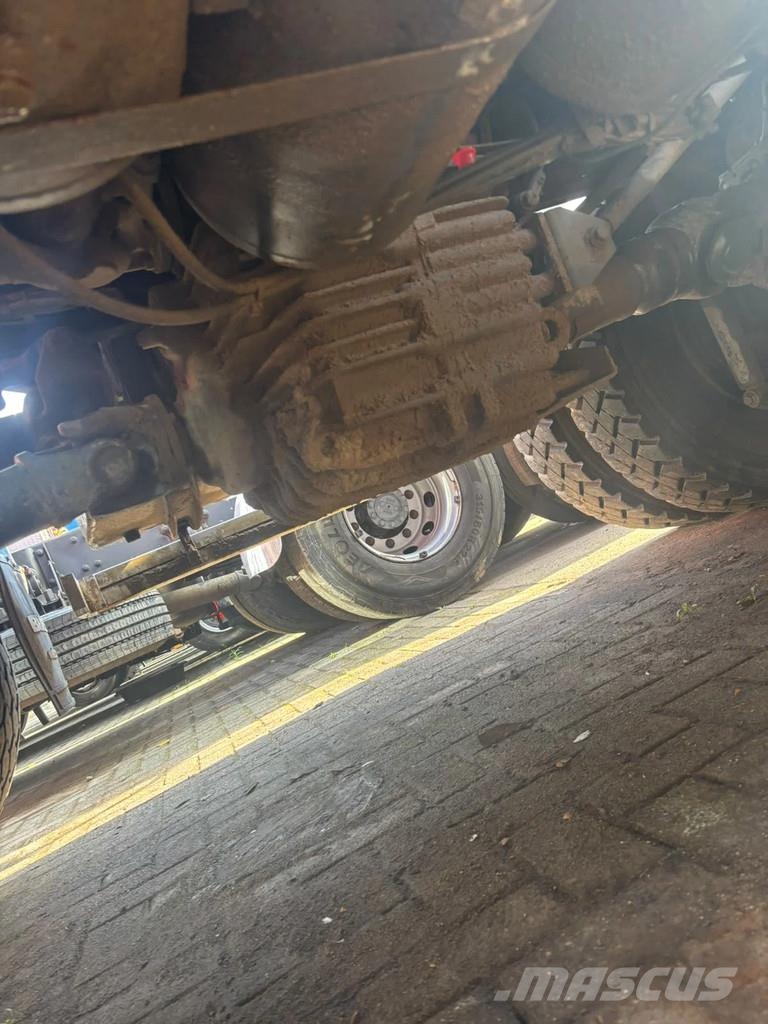 Mercedes-Benz Actros 4144 Kipper - 8x6 - Big Axles - Full Steel Kipper