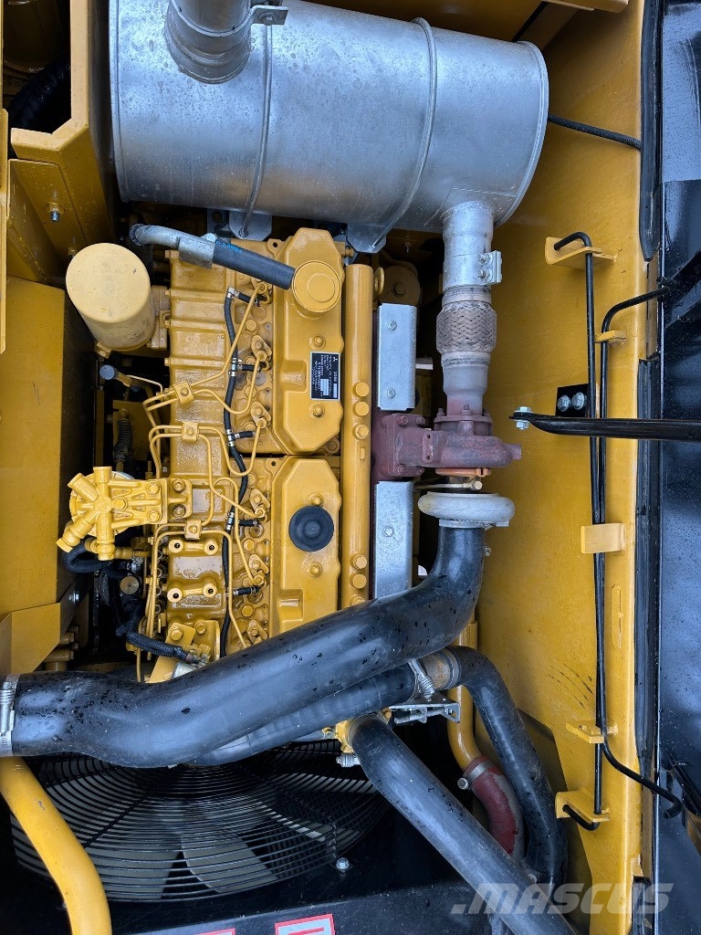 CAT 323D2L Mini excavators 7t - 12t