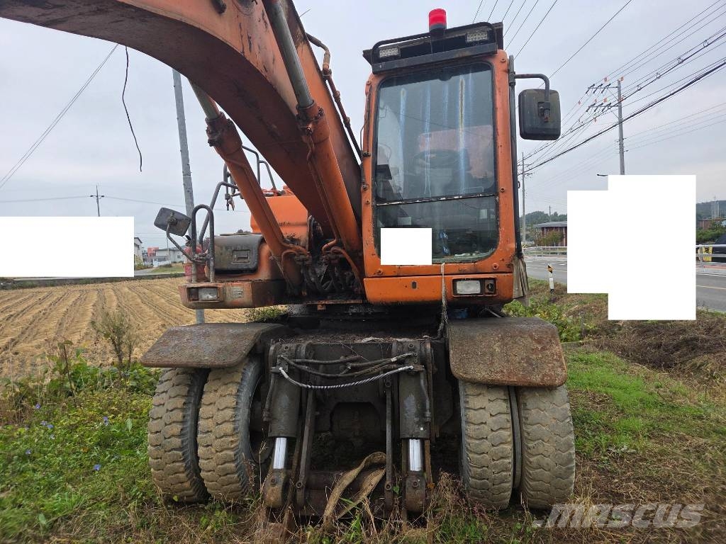 Doosan DX 210 W 轮式挖掘机