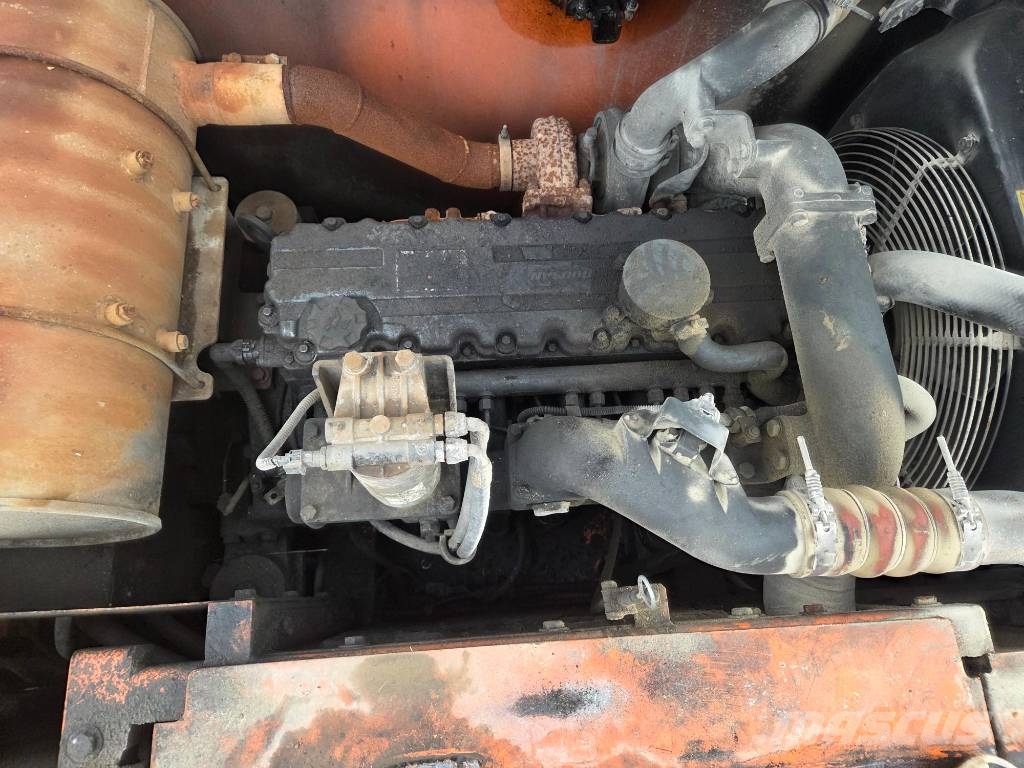 Doosan DX 210 W 轮式挖掘机