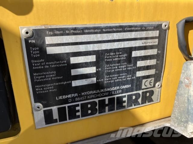 Liebherr A 900 Wheeled excavators