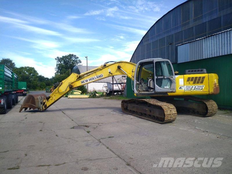 New Holland E 215 Paletli ekskavatörler