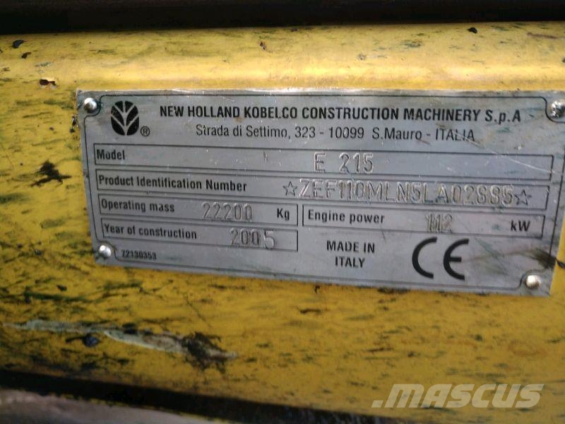 New Holland E 215 Paletli ekskavatörler