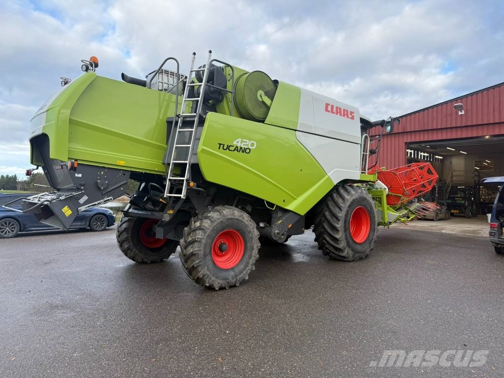 CLAAS Tucano 420 Θεριζοαλωνιστικές μηχανές