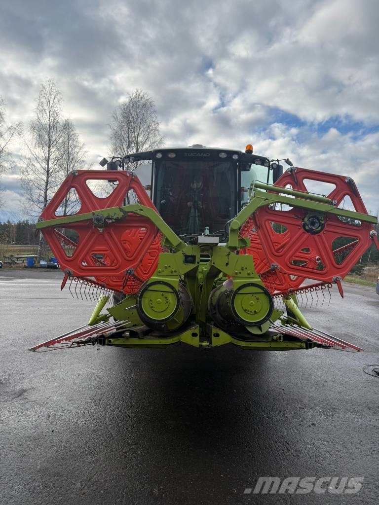 CLAAS Tucano 420 Θεριζοαλωνιστικές μηχανές