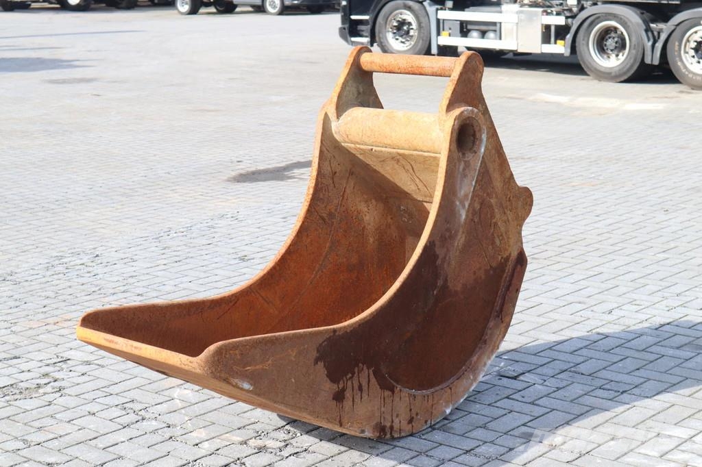 SB Grävtillbehör AB TRENCH BUCKET | SLEUVENBAK | SCHA Buckets