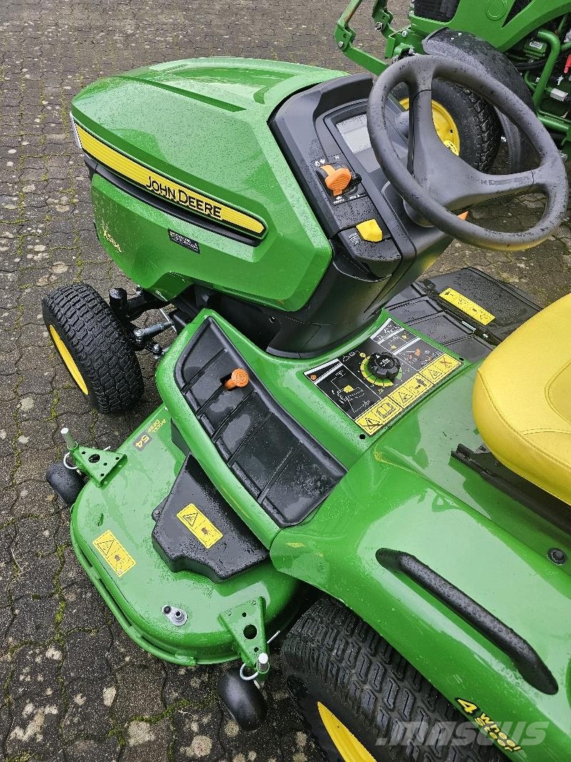 John Deere X584 ماكينات زراعية - غير ذلك