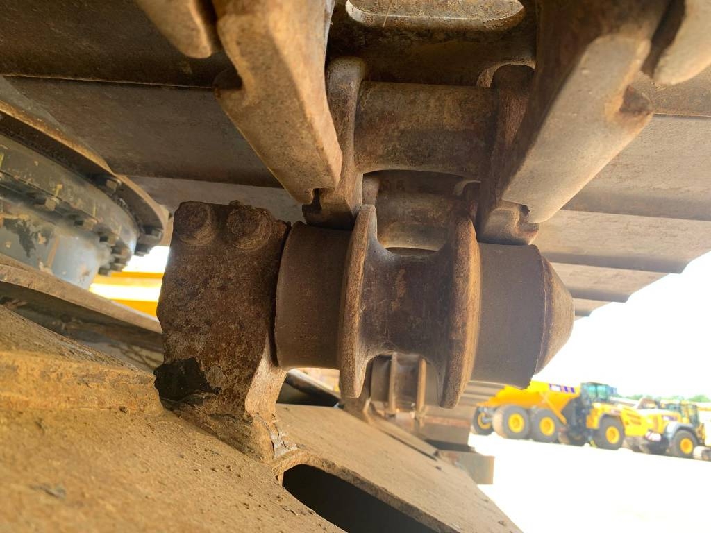 Komatsu PC210LC-11 Escavatori cingolati