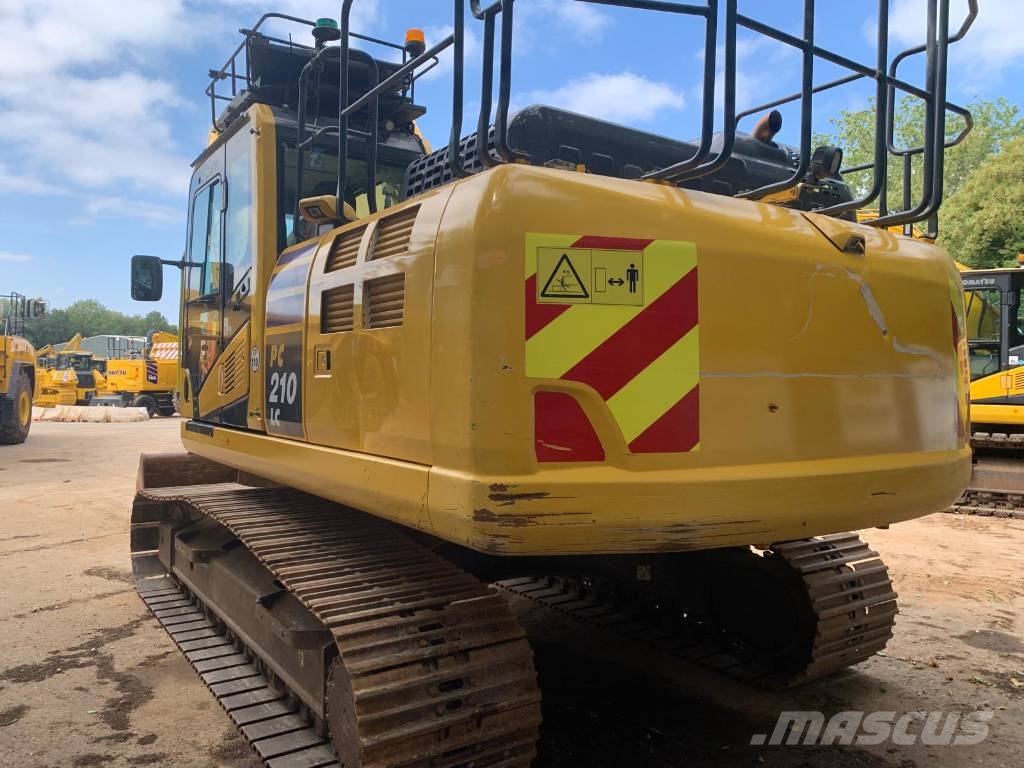 Komatsu PC210LC-11 Escavatori cingolati