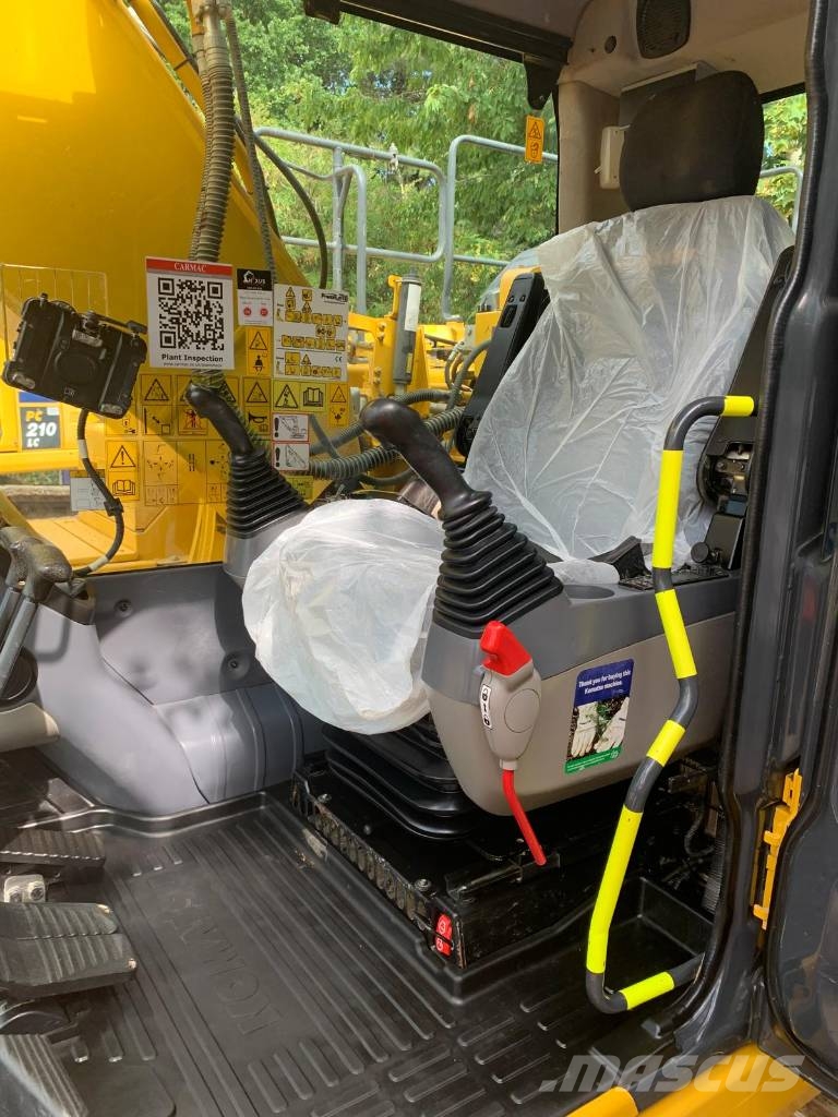 Komatsu PC210LC-11 Escavatori cingolati