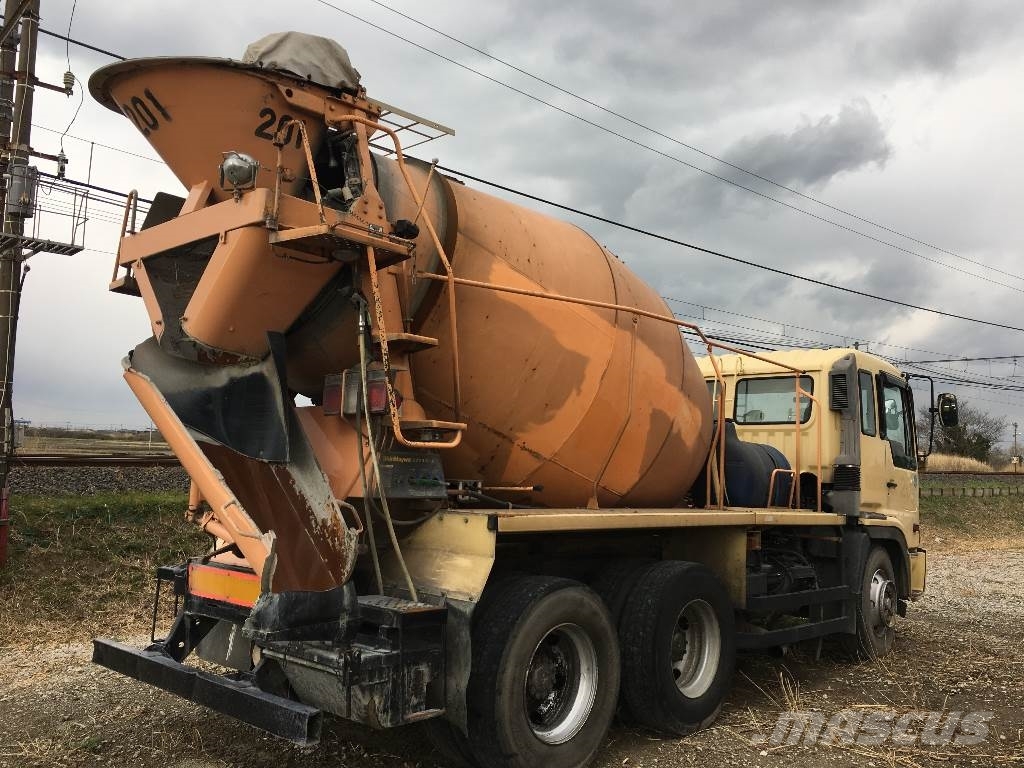 Hino FS2PKG10527 混凝土/砂漿拌合機