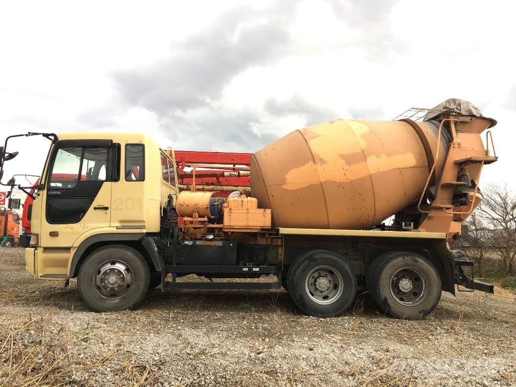Hino FS2PKG10527 混凝土/砂漿拌合機
