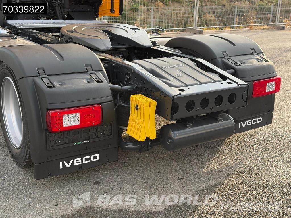 Iveco S-Way 500 4X2 NEW! Mega 2xTanks ACC Navi Sadulveokid
